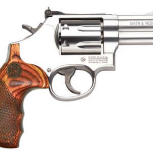 SMITH AND WESSON 686 DELUXE 357MAG 3" SS AS 7RD
